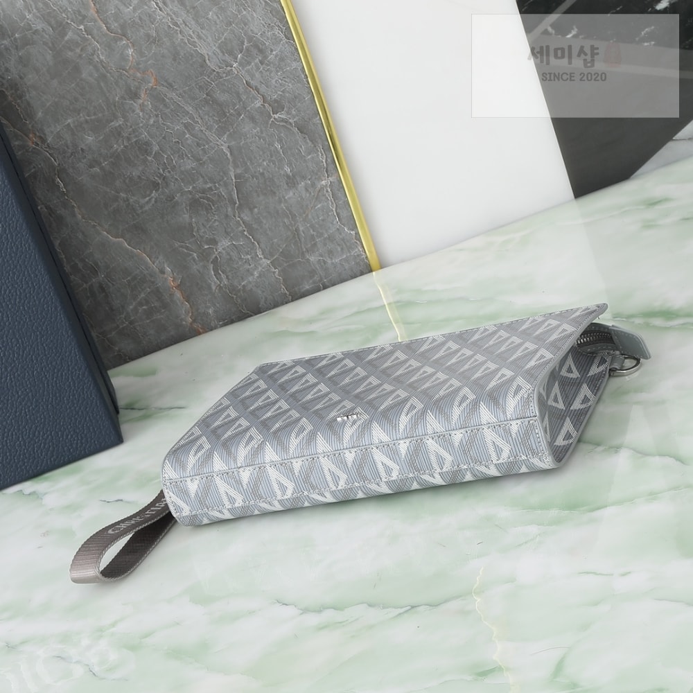 D I O R A5 Triangle Pouch Bag 3번 이미지