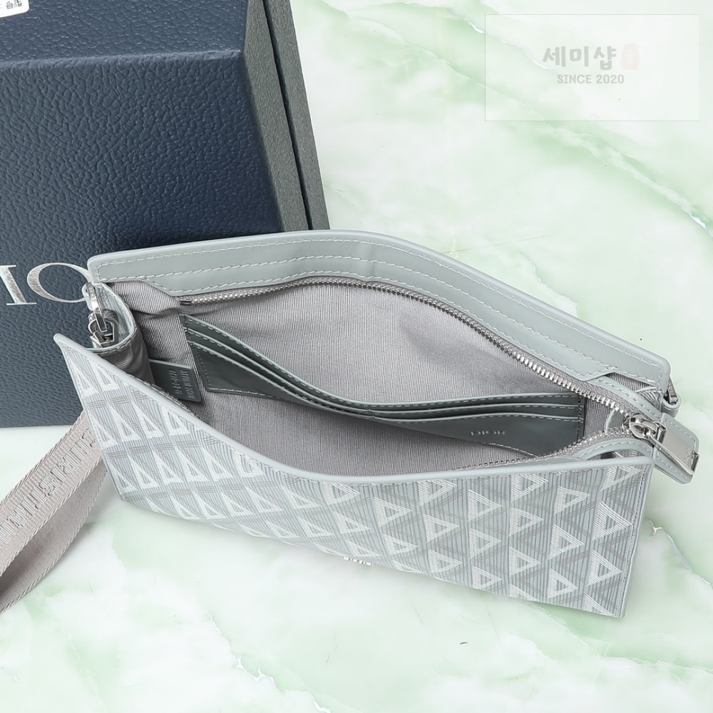 D I O R A5 Triangle Pouch Bag 8번 이미지