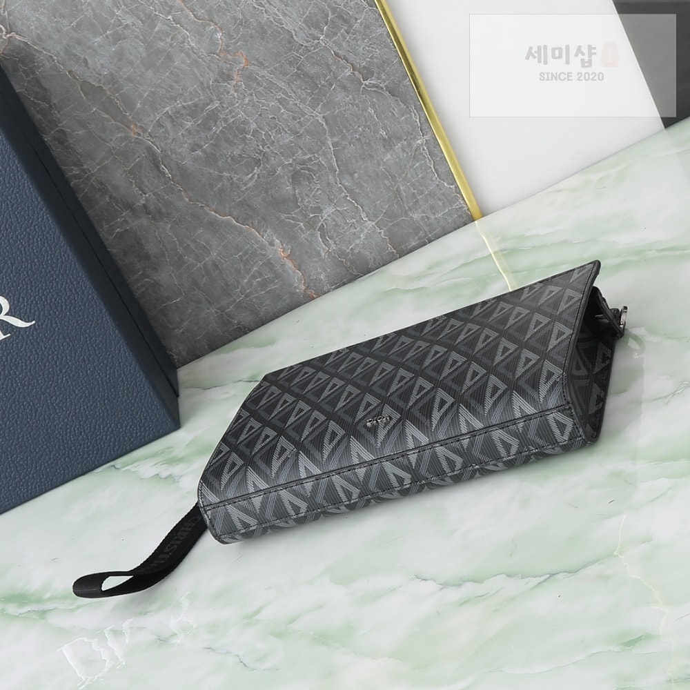 D I O R A5 Triangle Pouch Bag 3번 이미지