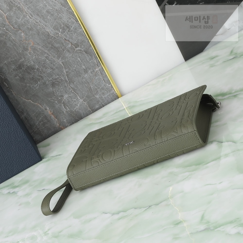 D I O R A5 Triangle Pouch Bag 7번 이미지
