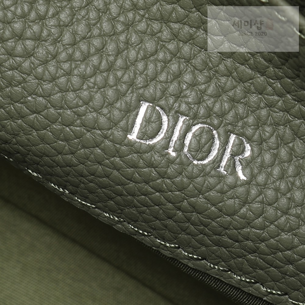 D I O R A5 Triangle Pouch Bag 5번 이미지