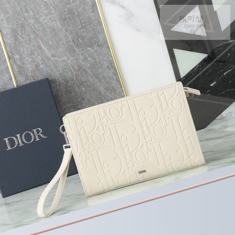 D I O R A5 Triangle Pouch Bag 1번 이미지