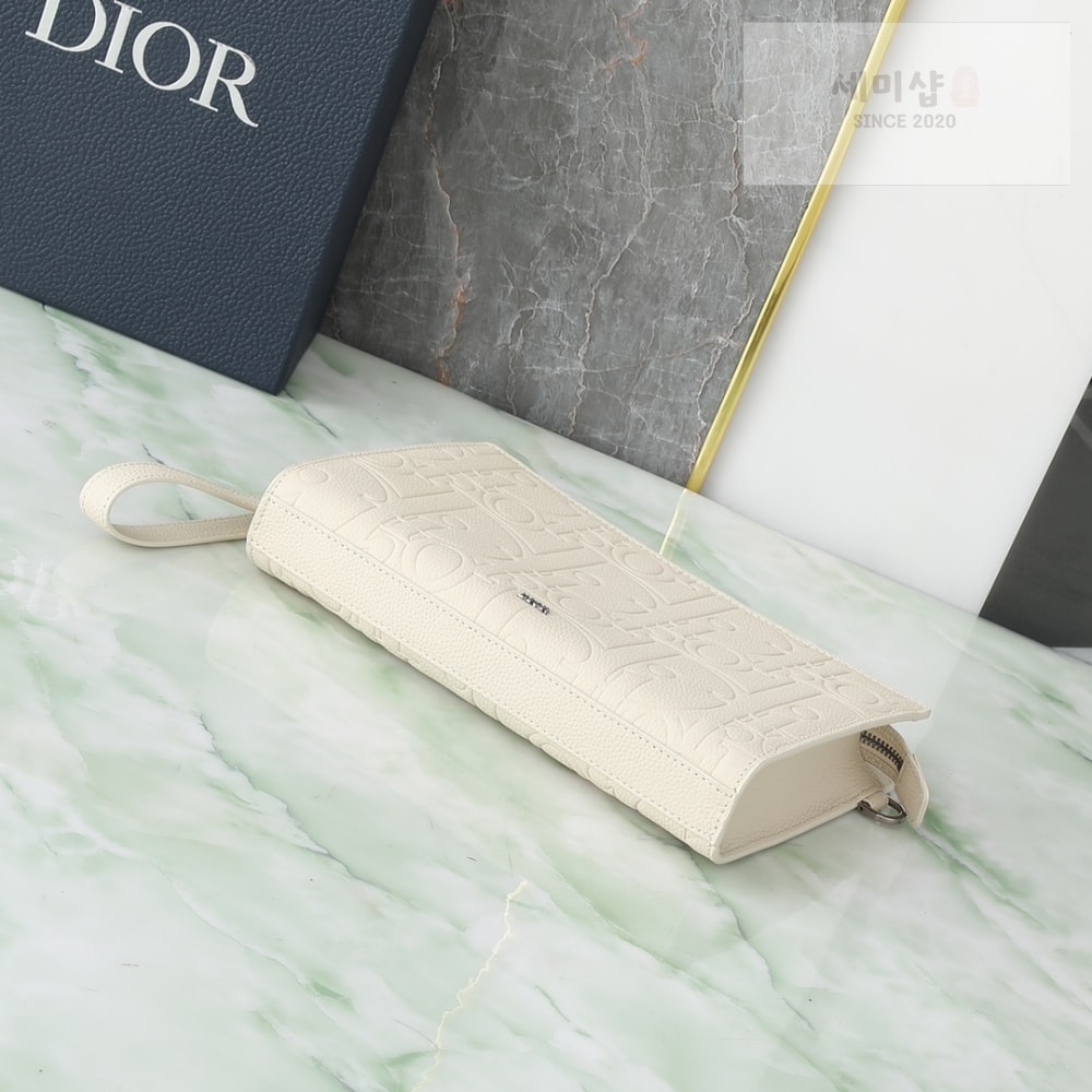 D I O R A5 Triangle Pouch Bag 4번 이미지