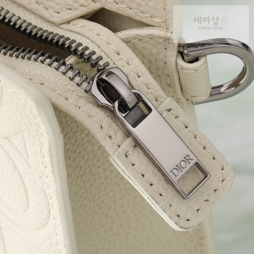 D I O R A5 Triangle Pouch Bag 6번 이미지