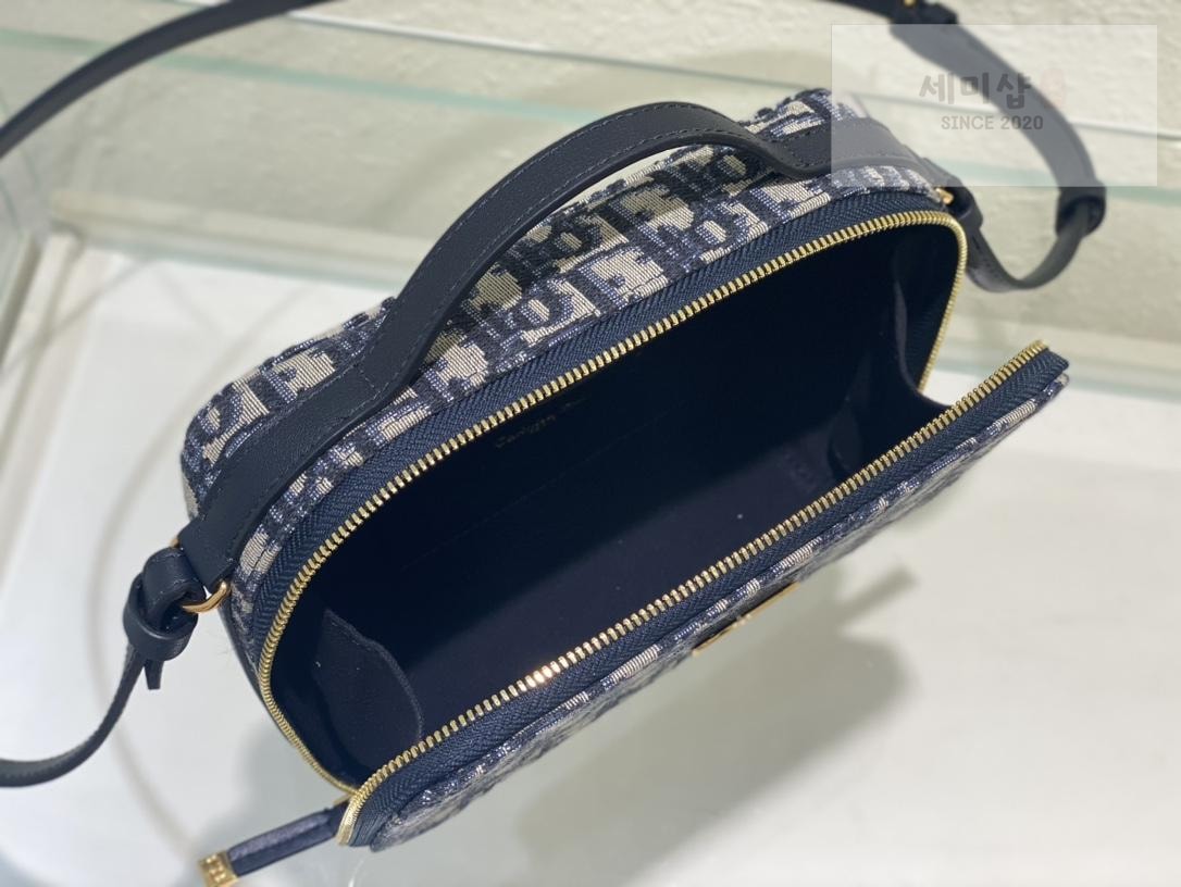 D I O R Dior 30 Montaigne Box Bag 4번 이미지