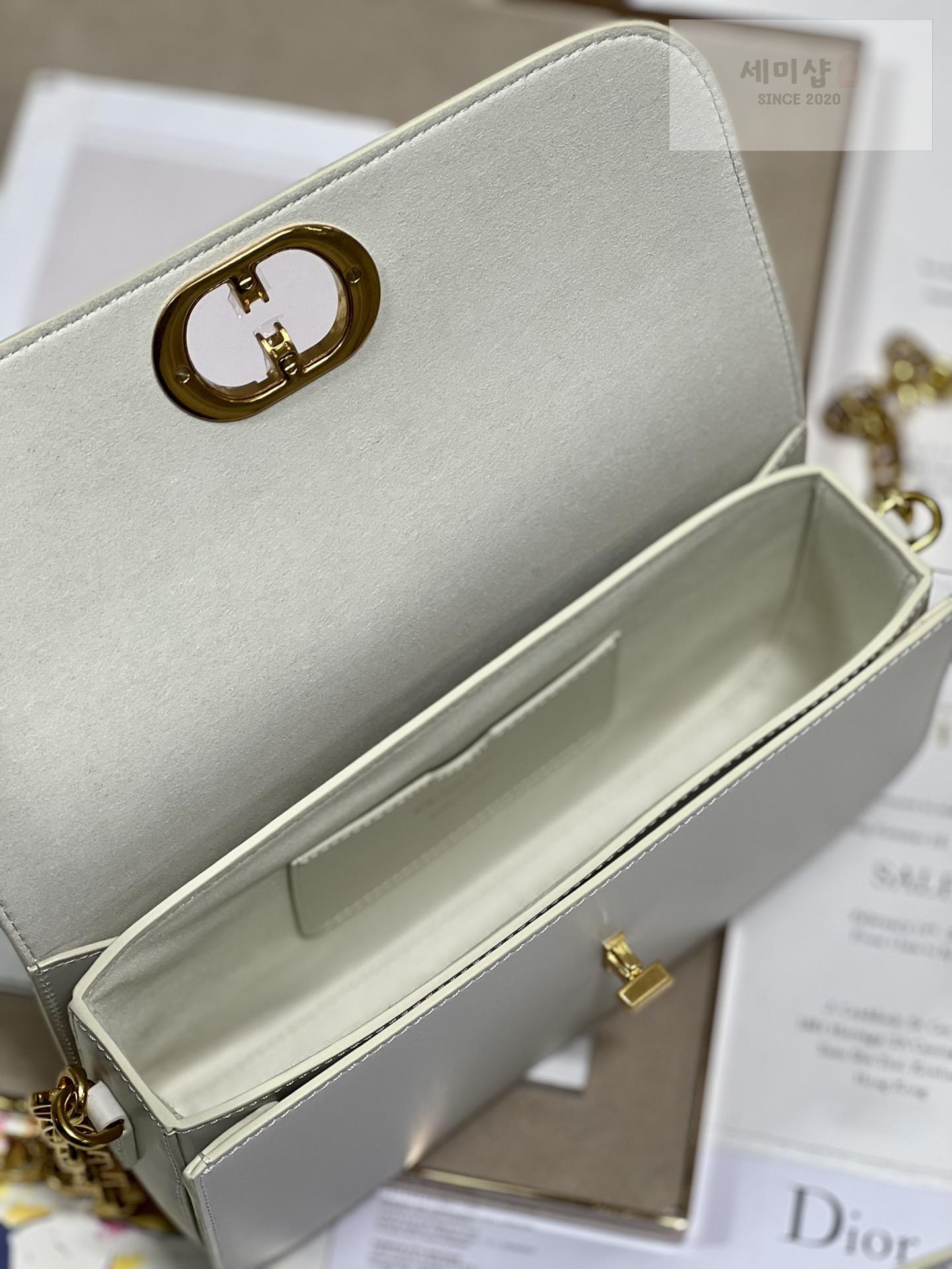 D I O R Dior 30 Motaigne Avenue Bag 12번 이미지