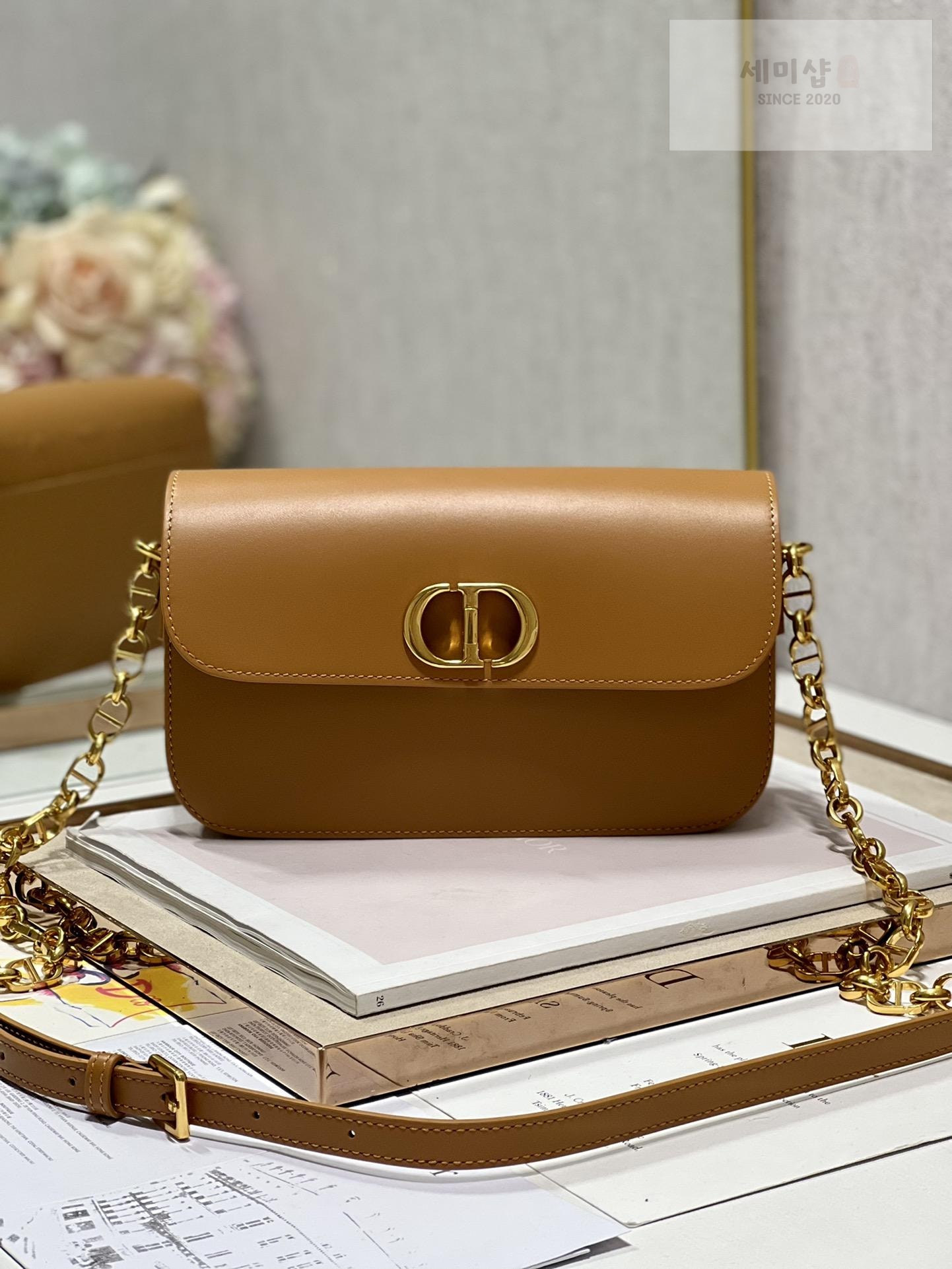 D I O R Dior 30 Motaigne Avenue Bag 14번 이미지