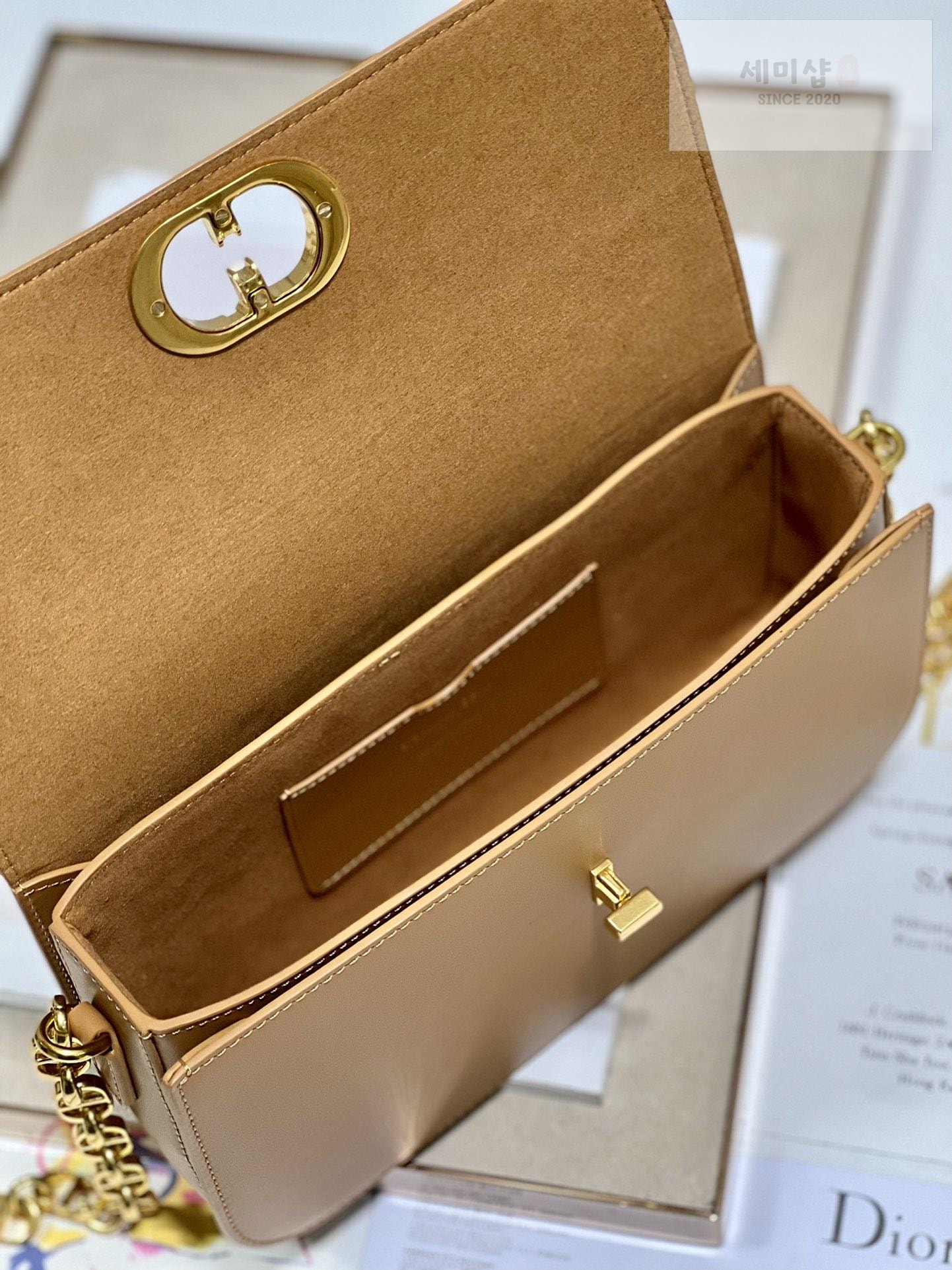 D I O R Dior 30 Motaigne Avenue Bag 35번 이미지