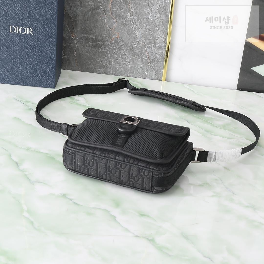 D I O R Dior 8 With Strap Bag 10번 이미지
