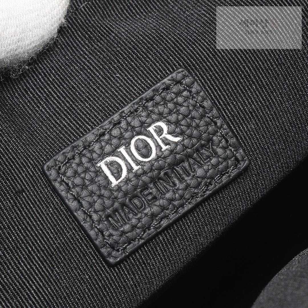 D I O R Dior 8 With Strap Bag 21번 이미지