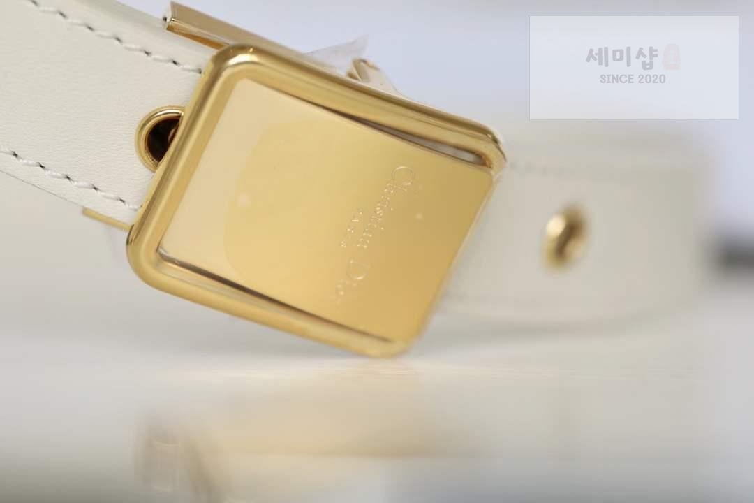D I O R Dior Bobby Bag 5번 이미지