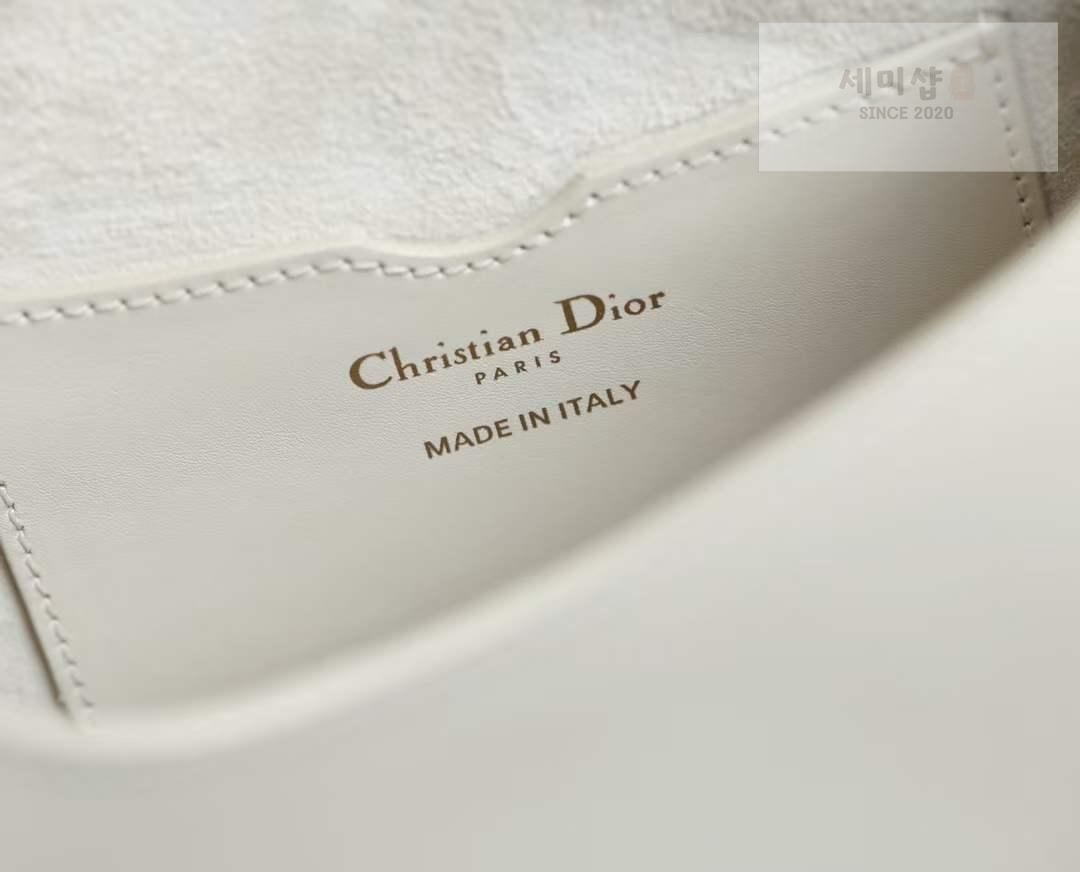 D I O R Dior Bobby Bag 15번 이미지