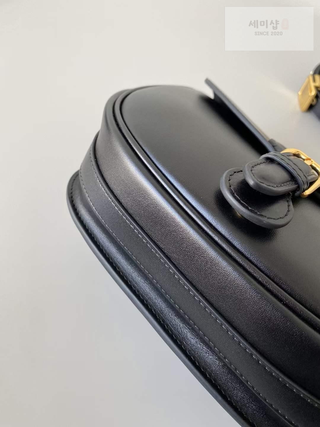 D I O R Dior Bobby Bag 8번 이미지