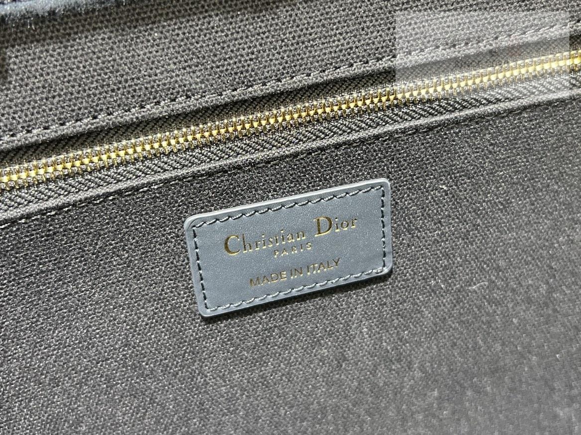 D I O R Dior Book Tote Cross Bag 4번 이미지