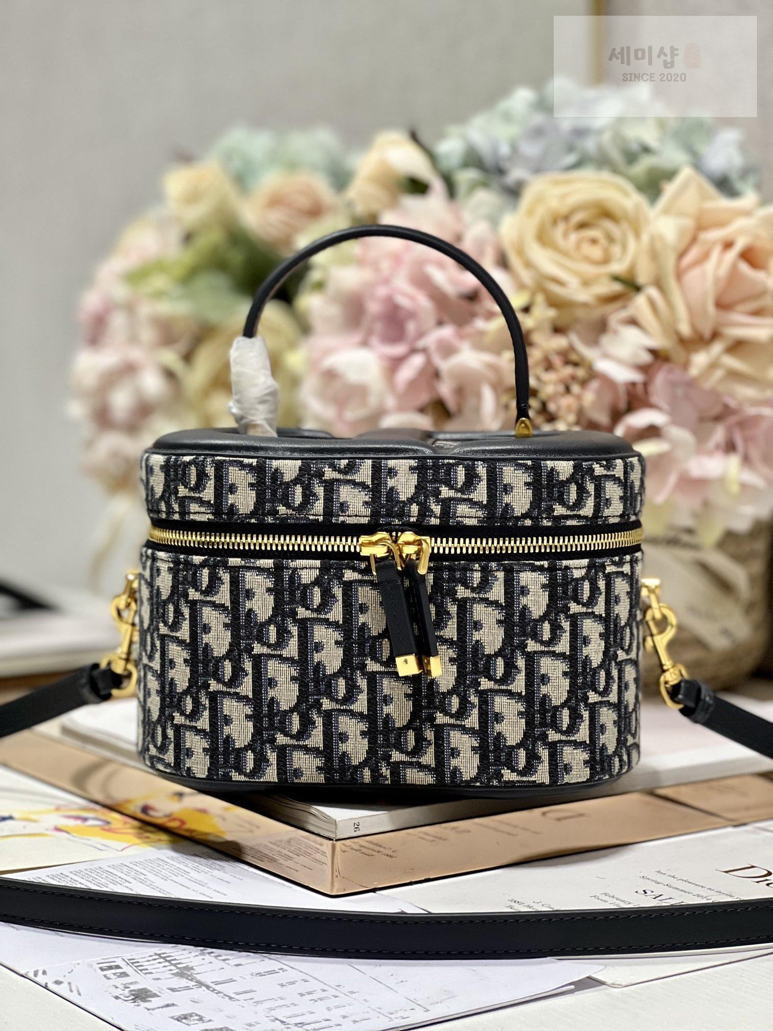 D I O R Dior CD Signature Vanity Case 레플리카 9번 이미지 - Bag | 세미샵 레플리카 사이트