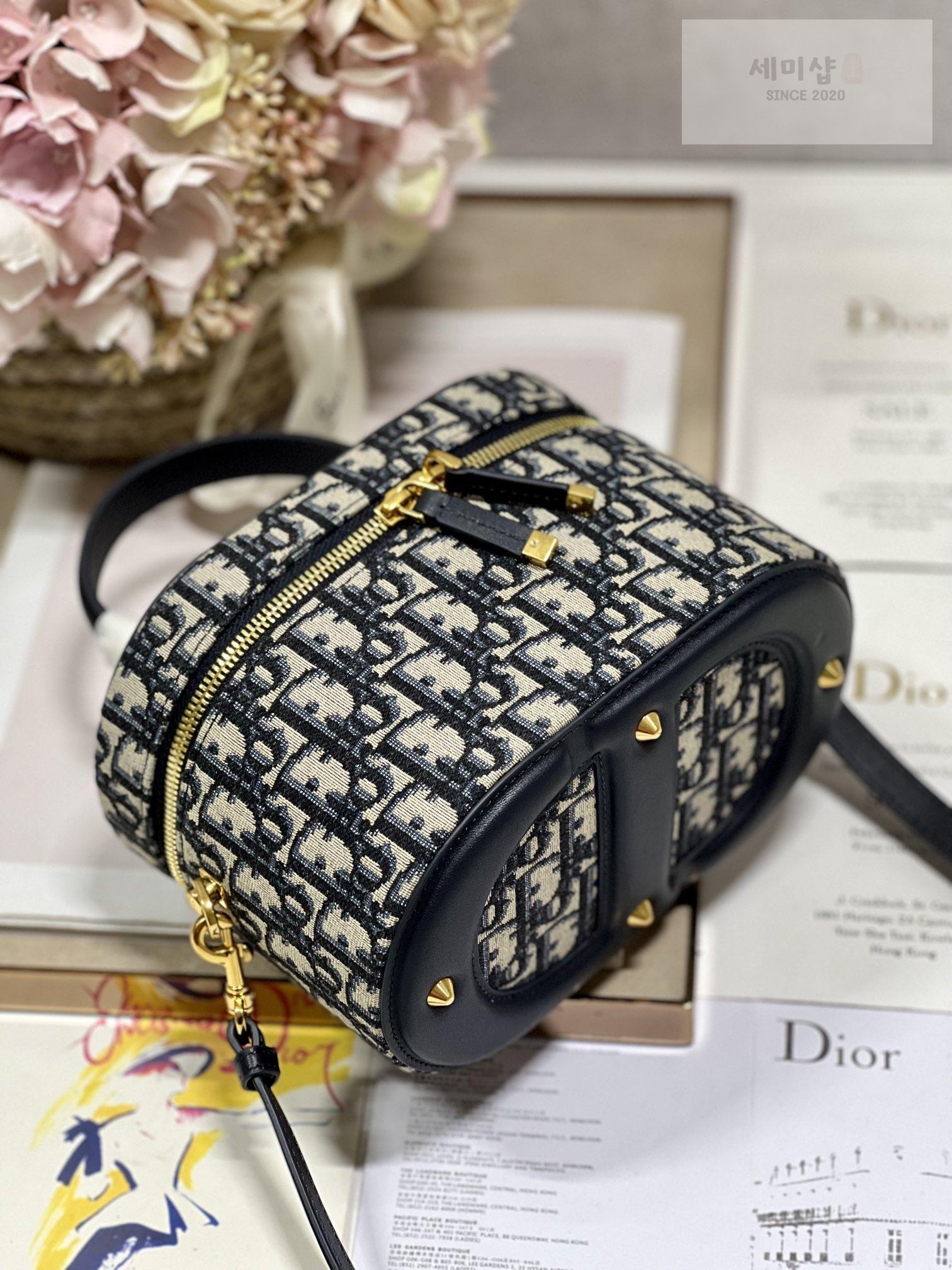 D I O R Dior CD Signature Vanity Case 레플리카 12번 이미지 - Bag | 세미샵 레플리카 사이트