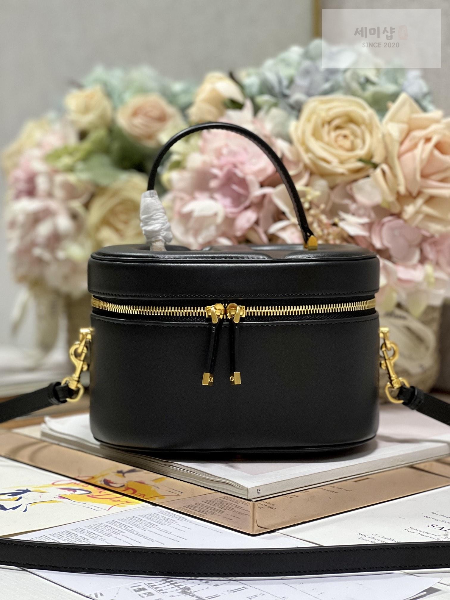 D I O R Dior CD Signature Vanity Case 레플리카 29번 이미지 - Bag | 세미샵 레플리카 사이트