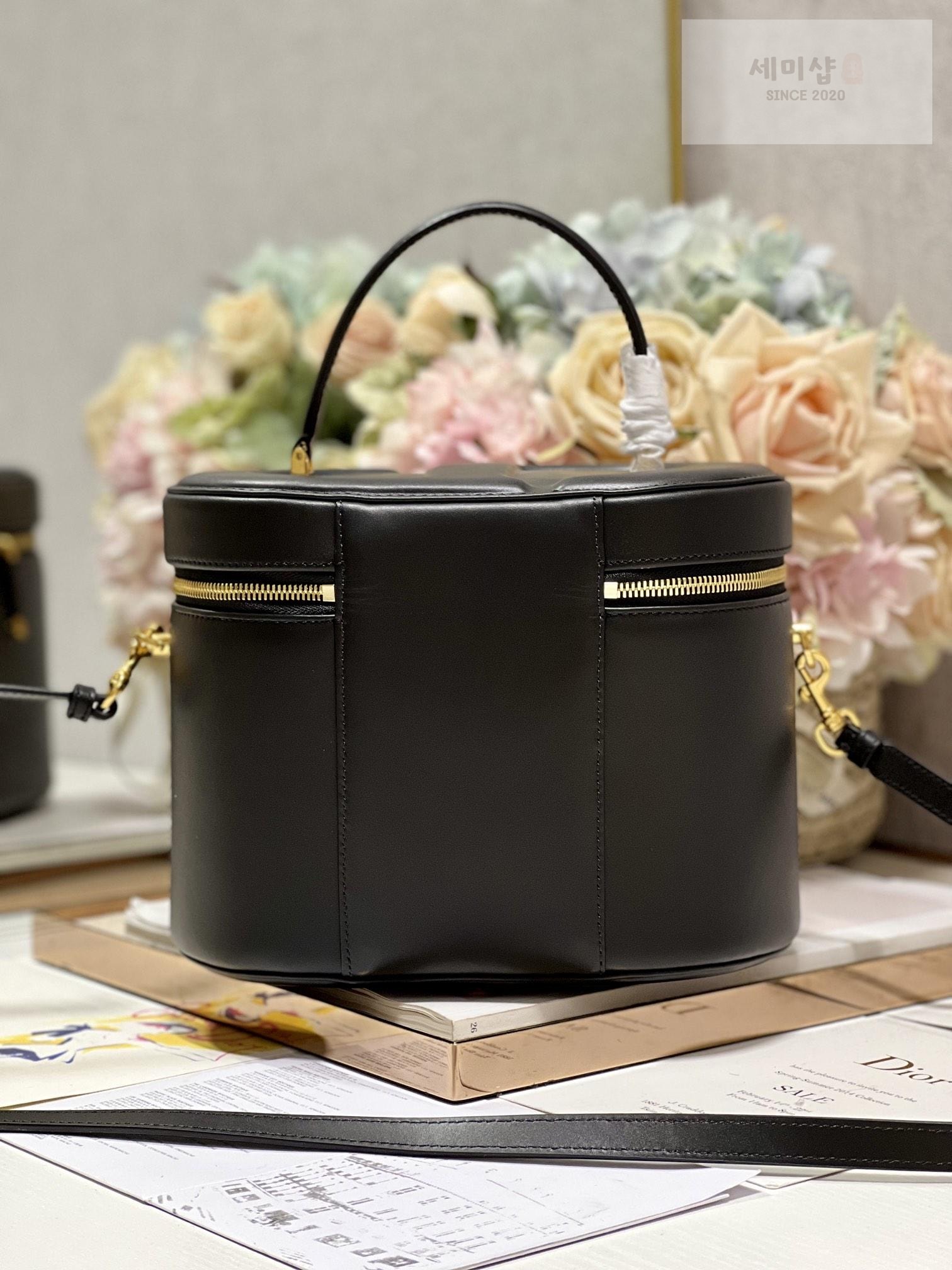 D I O R Dior CD Signature Vanity Case 레플리카 34번 이미지 - Bag | 세미샵 레플리카 사이트