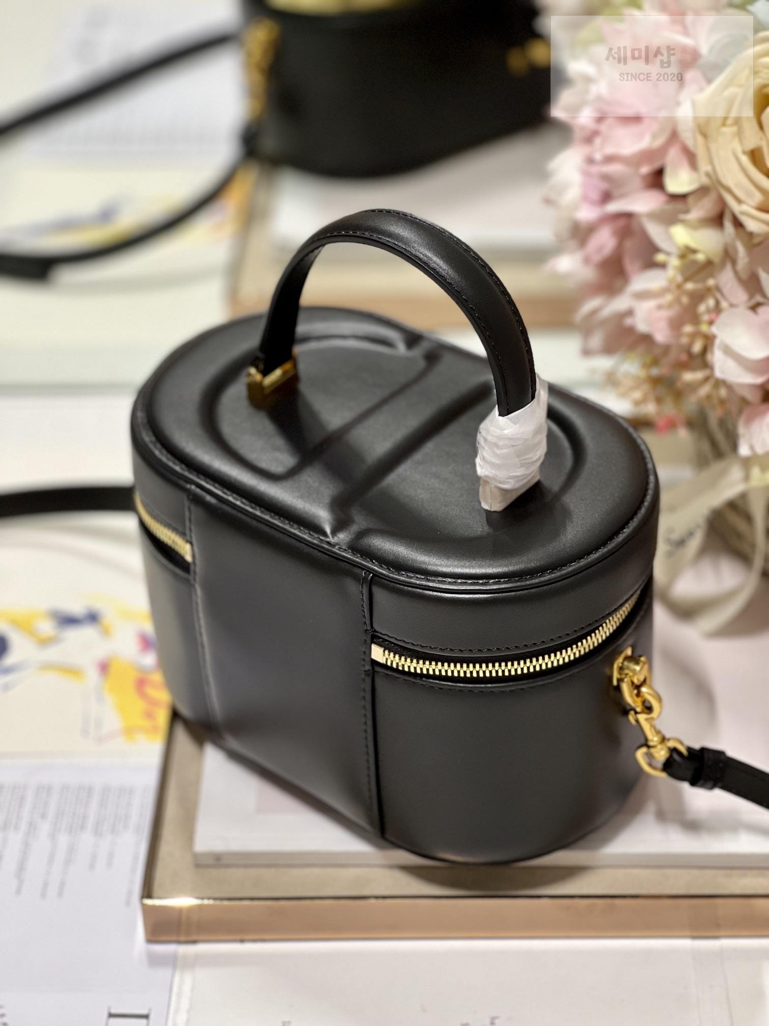 D I O R Dior CD Signature Vanity Case 레플리카 39번 이미지 - Bag | 세미샵 레플리카 사이트