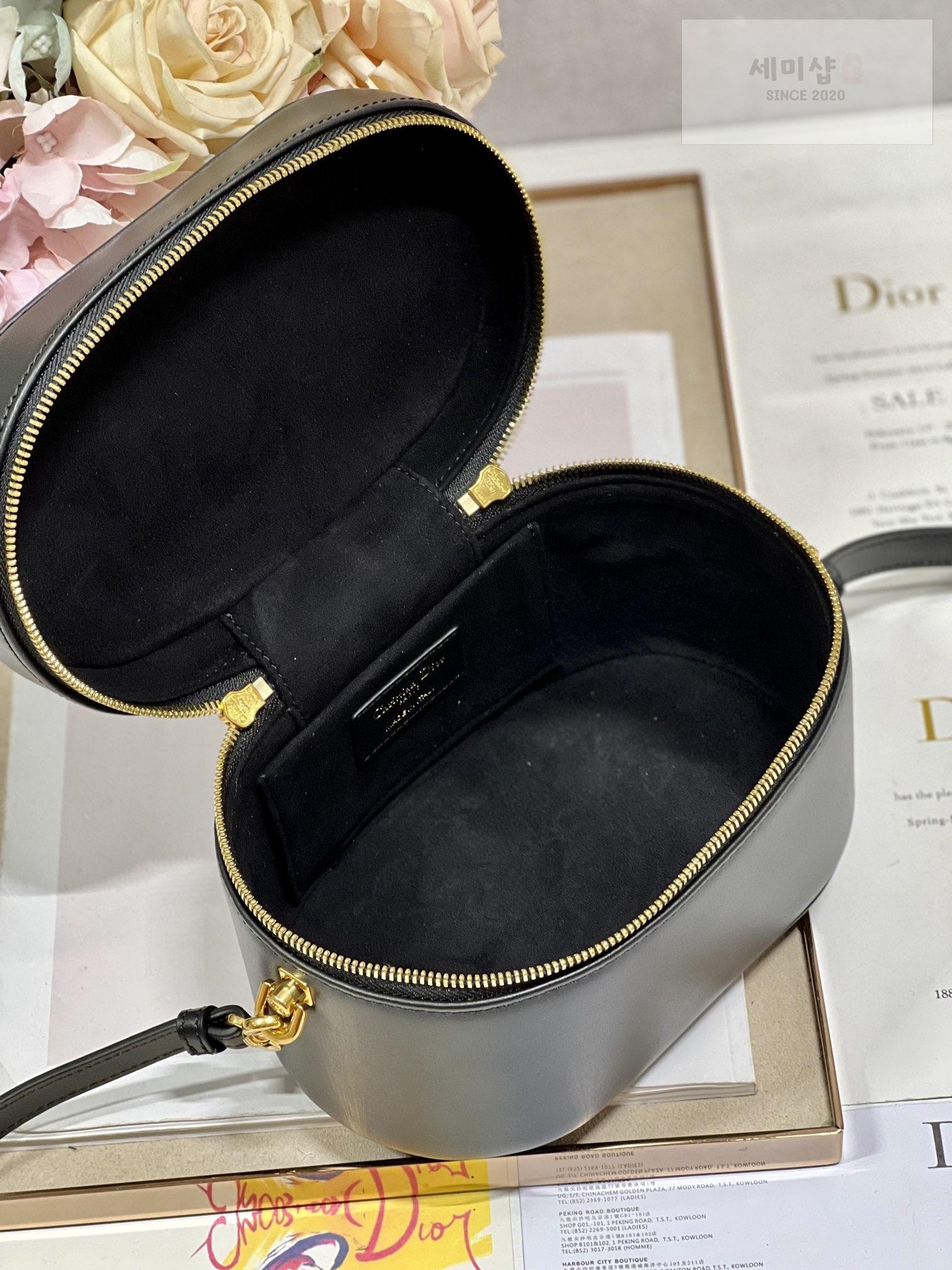 D I O R Dior CD Signature Vanity Case 레플리카 43번 이미지 - Bag | 세미샵 레플리카 사이트