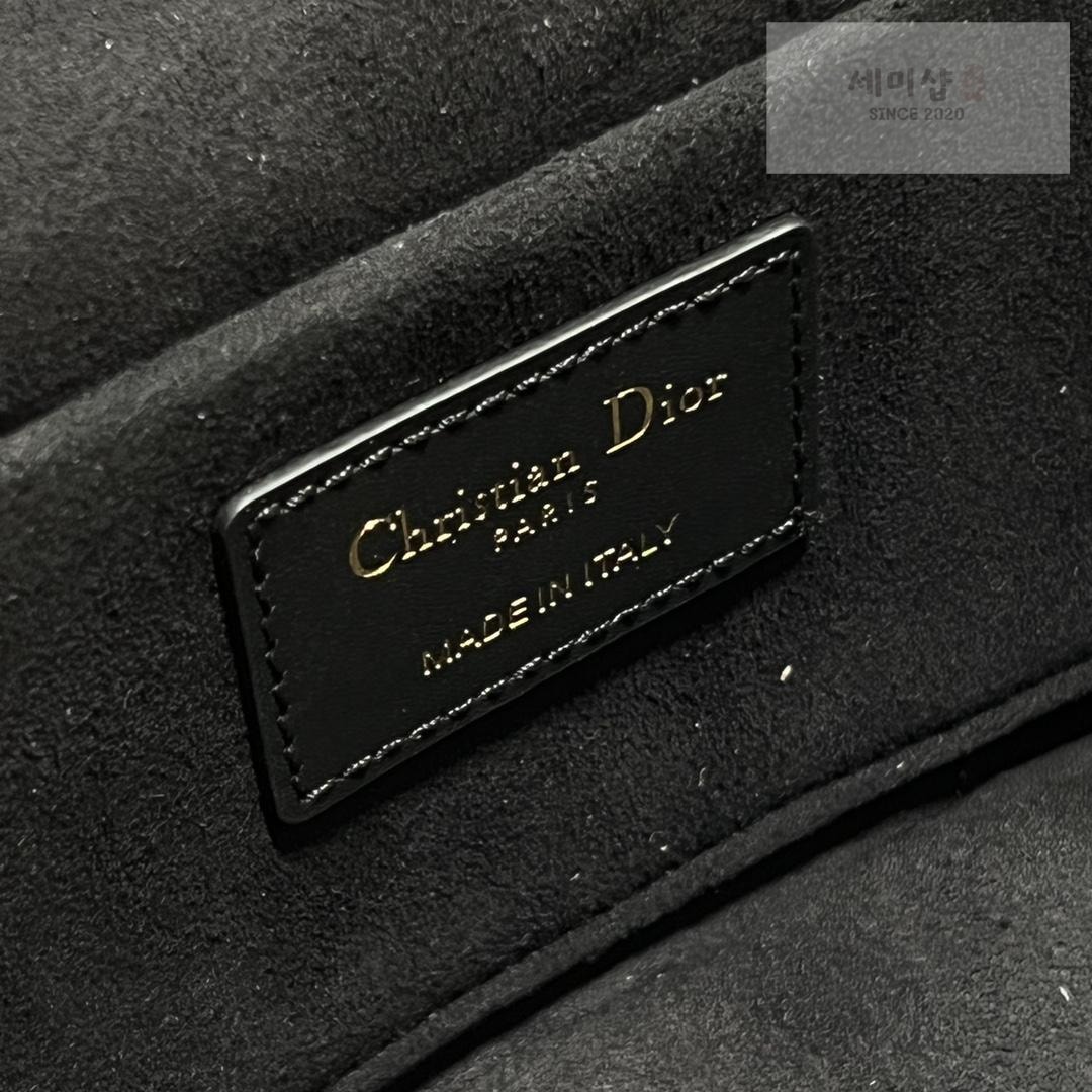 D I O R Dior CD Signature Vanity Case 레플리카 44번 이미지 - Bag | 세미샵 레플리카 사이트