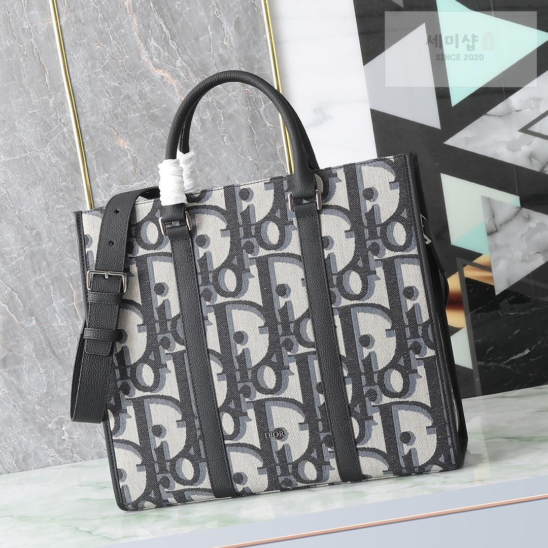 D I O R Dior East-West Tote Bag 1번 이미지