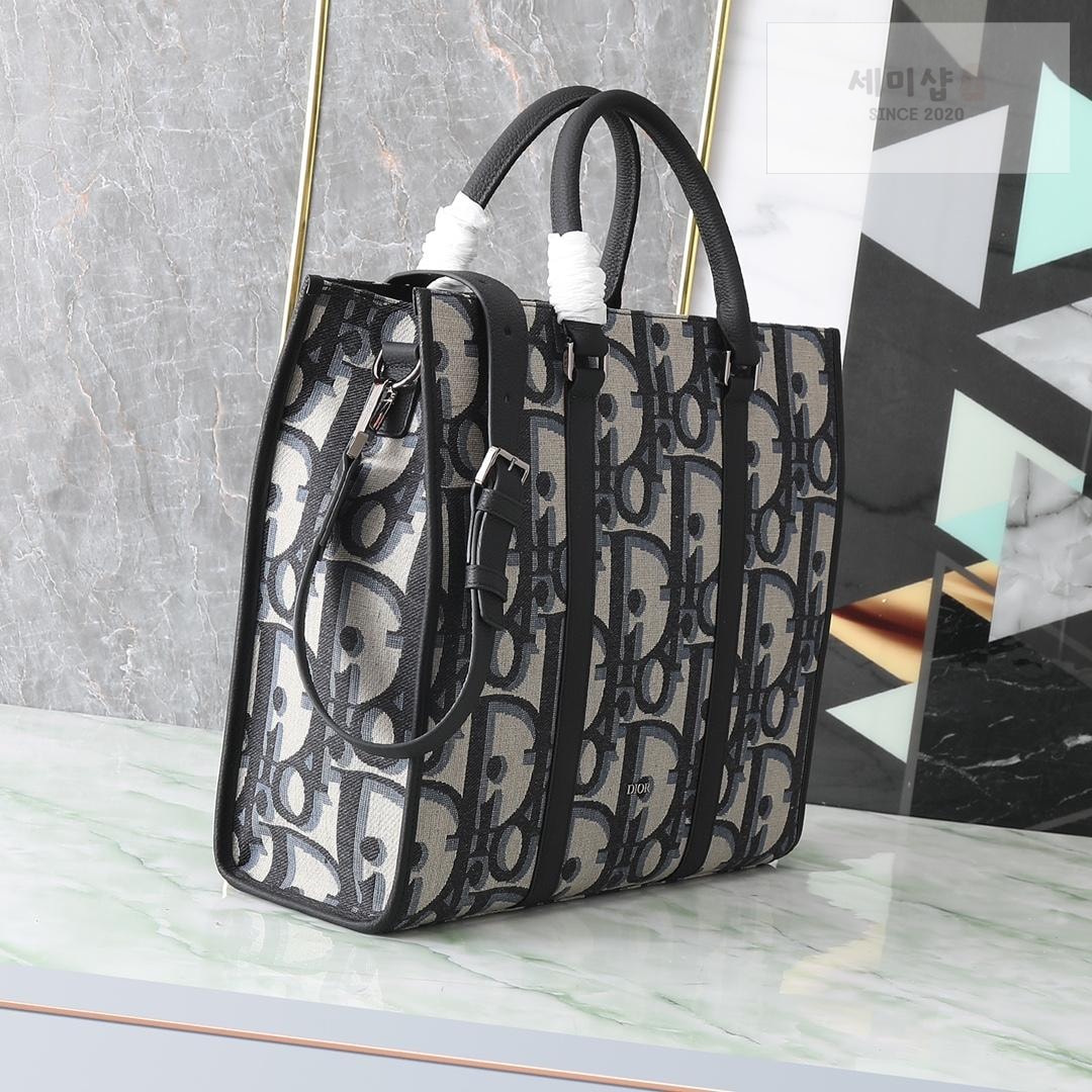 D I O R Dior East-West Tote Bag 3번 이미지
