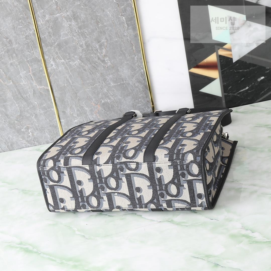 D I O R Dior East-West Tote Bag 4번 이미지