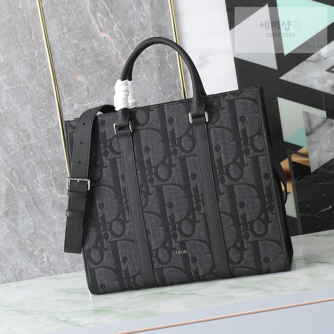 D I O R Dior East-West Tote Bag 15번 이미지