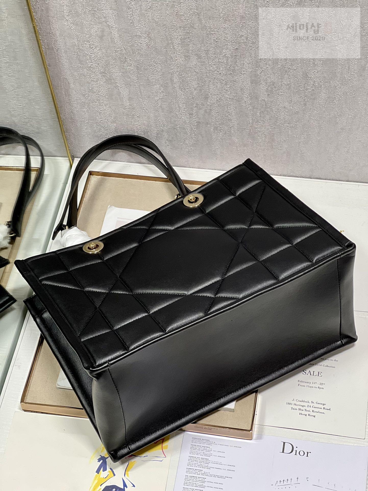 D I O R Dior Essential Tote Bag 25번 이미지
