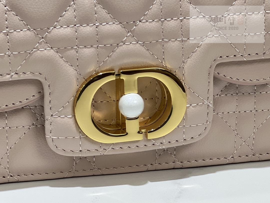 D I O R Dior Jolie Top Handle Bag 17번 이미지