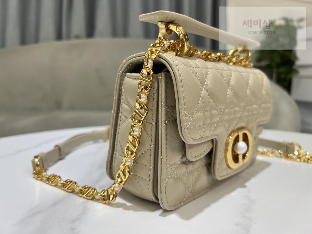 D I O R Dior Jolie Top Handle Bag 32번 이미지