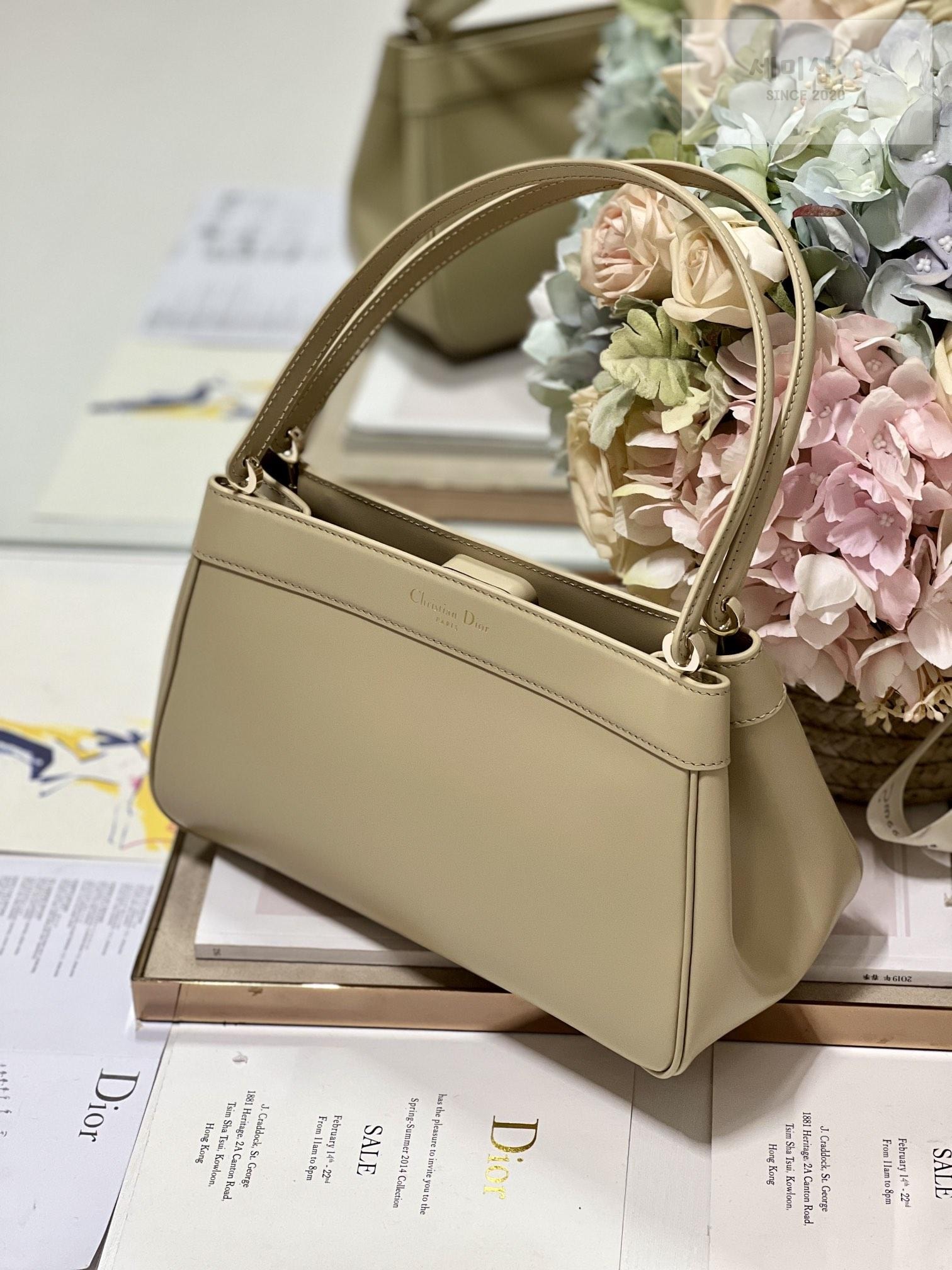 D I O R Dior Key Bag 17번 이미지