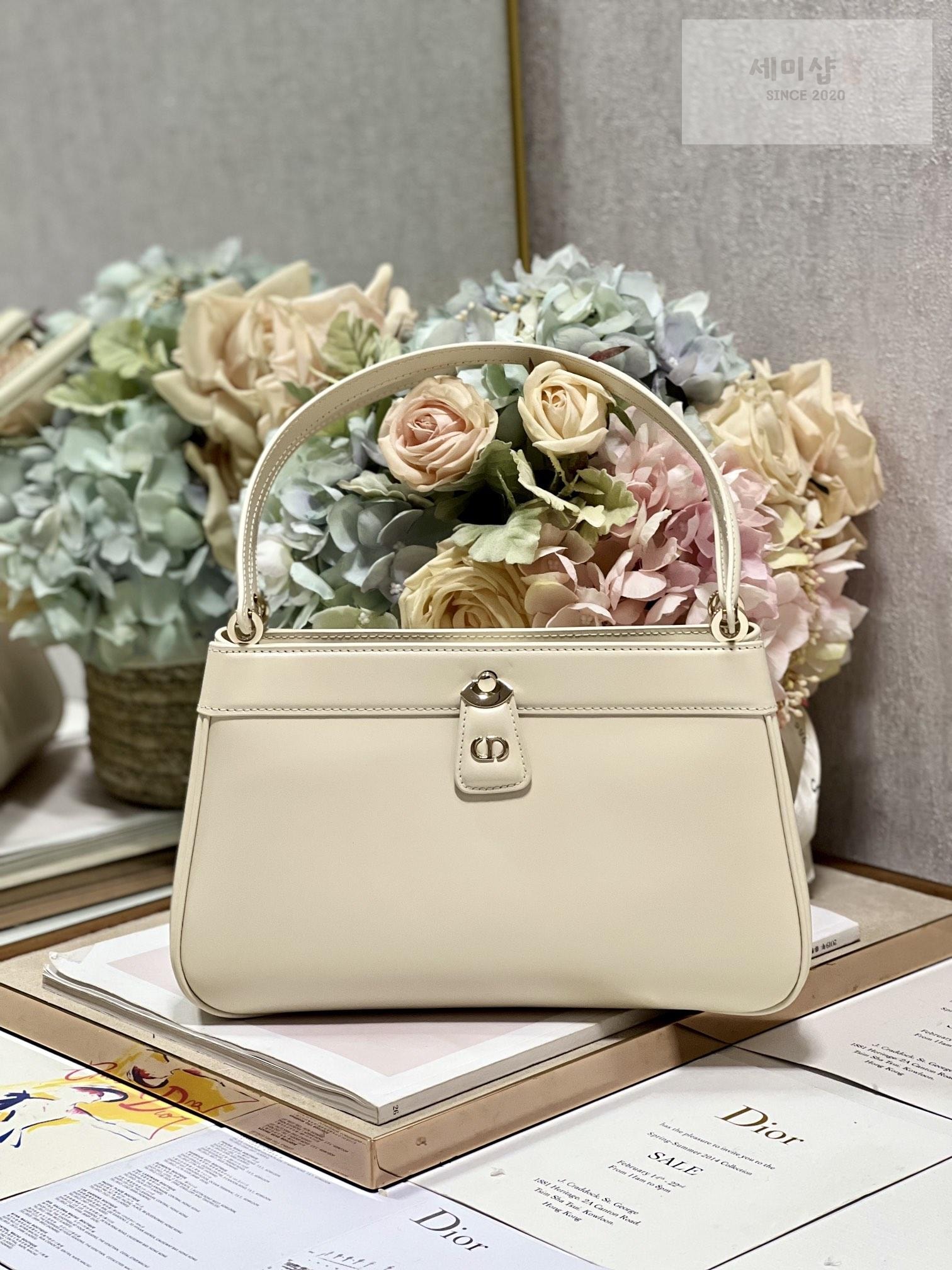 D I O R Dior Key Bag 34번 이미지