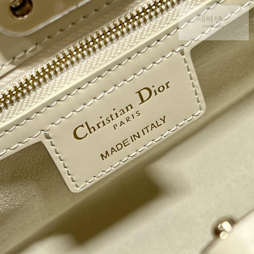 D I O R Dior Key Bag 41번 이미지