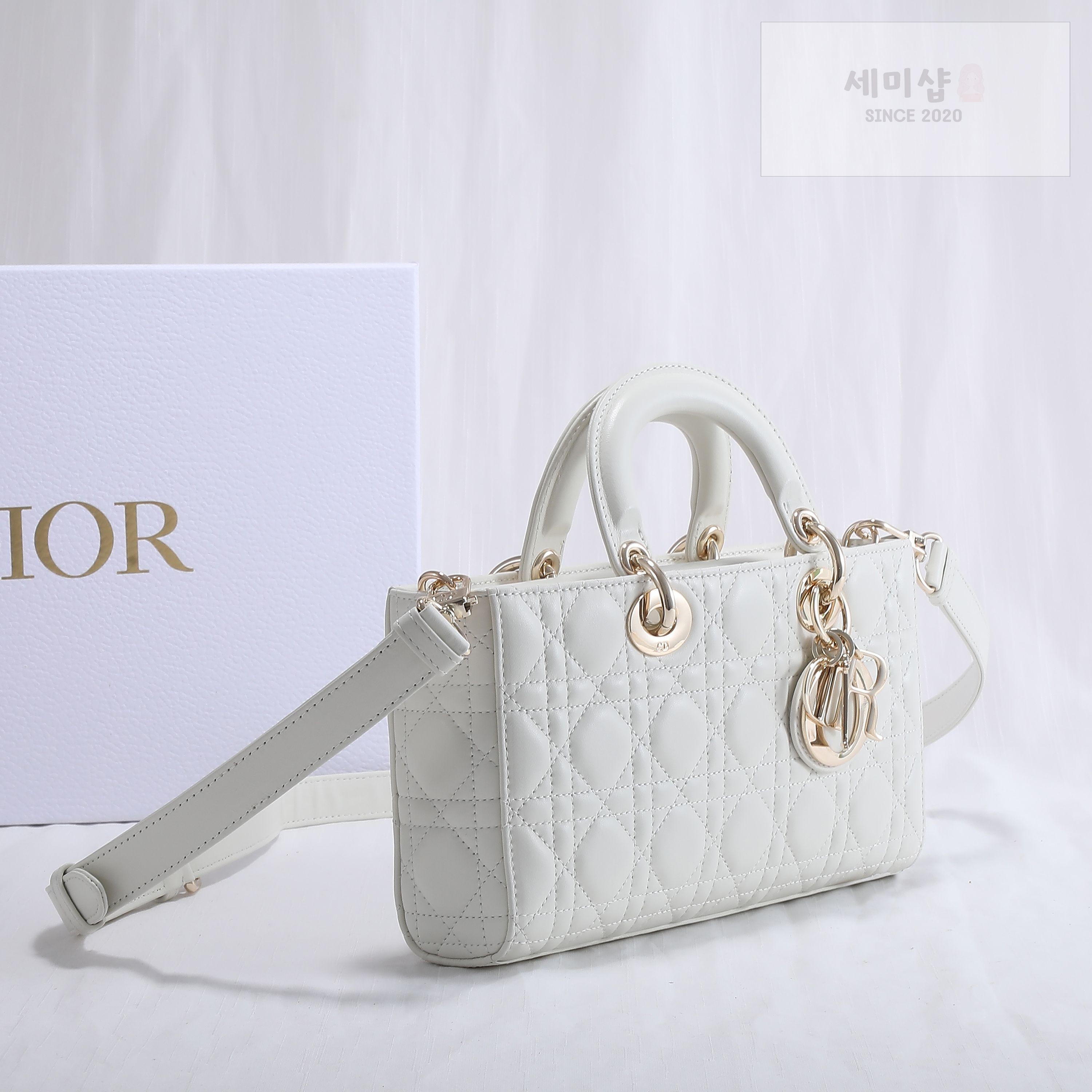 D I O R Dior Lady D-Joy Medium Bag 3번 이미지