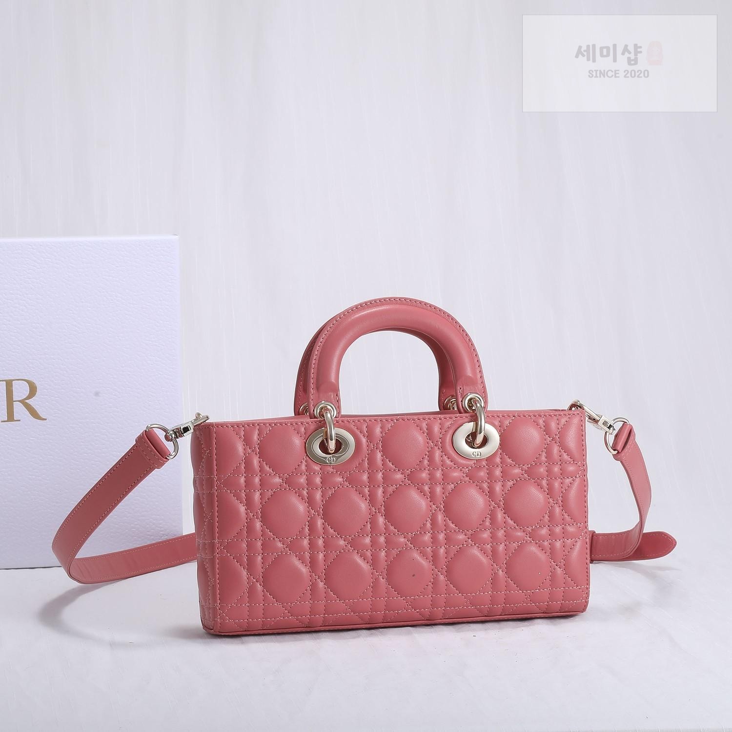 D I O R Dior Lady D-Joy Medium Bag 16번 이미지
