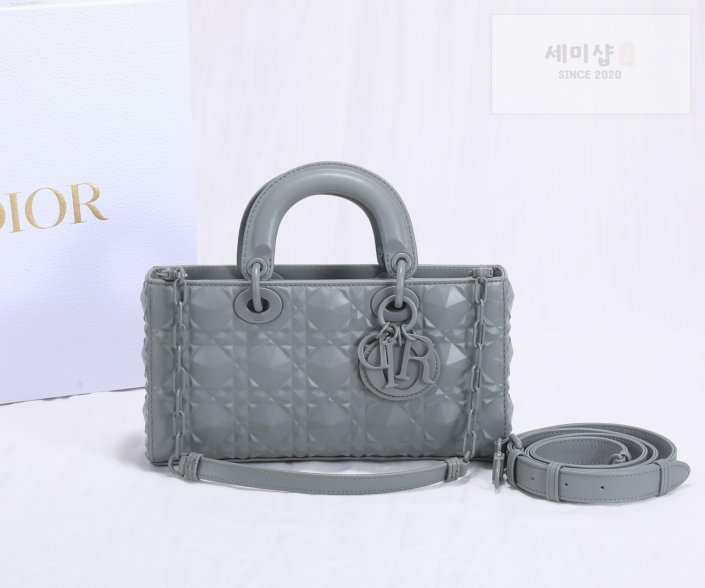 D I O R Dior Lady D-Joy Medium Bag 29번 이미지