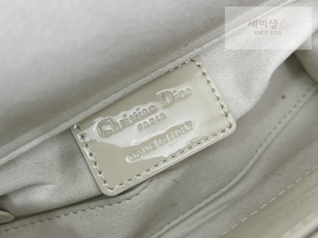 D I O R Dior Lady D-Joy Patent Bag 14번 이미지