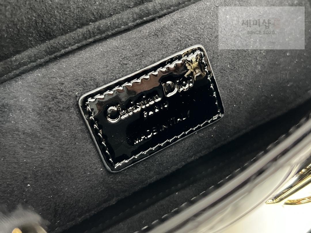 D I O R Dior Lady D-Joy Patent Bag 64번 이미지