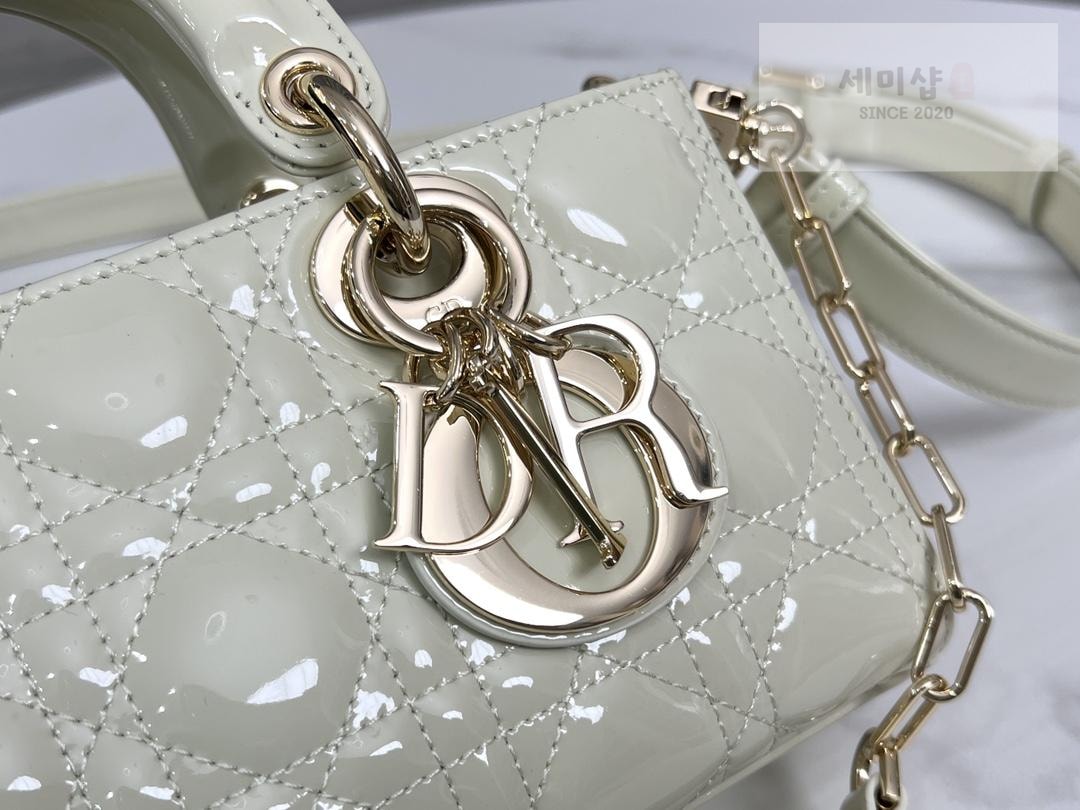 D I O R Dior Lady D-Joy Patent Bag 29번 이미지
