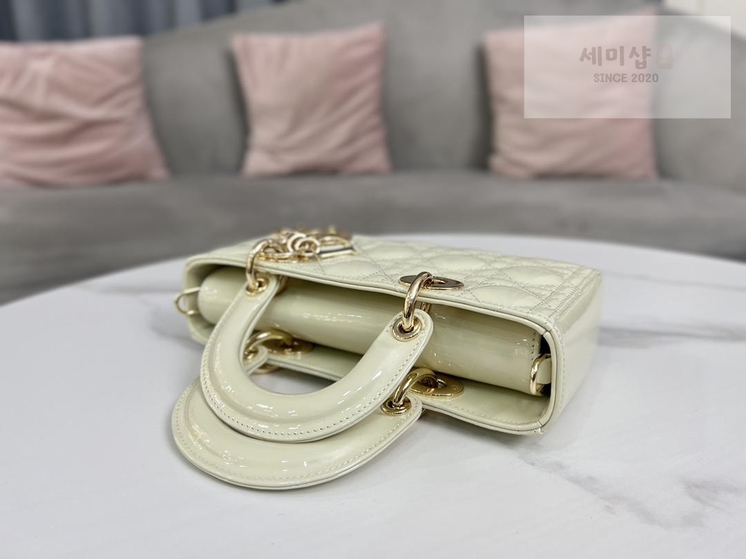 D I O R Dior Lady D-Joy Patent Bag 70번 이미지