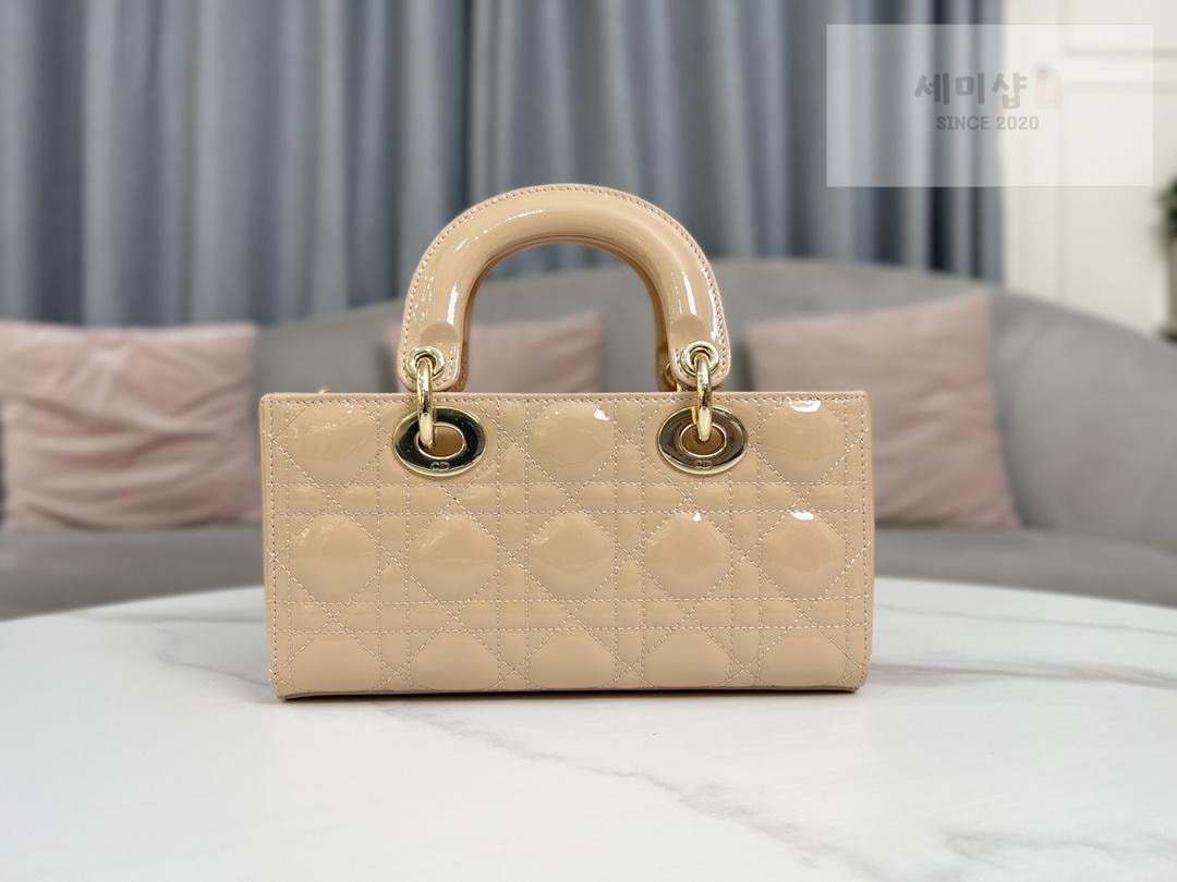 D I O R Dior Lady D-Joy Patent Bag 34번 이미지