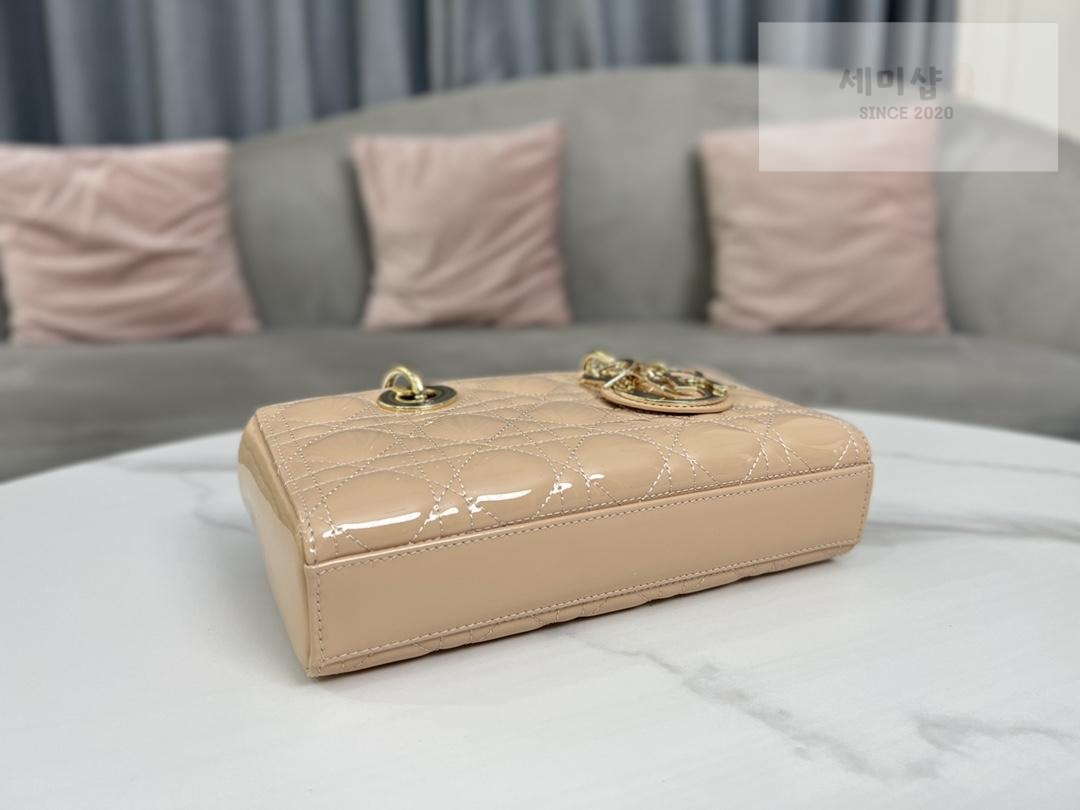 D I O R Dior Lady D-Joy Patent Bag 35번 이미지