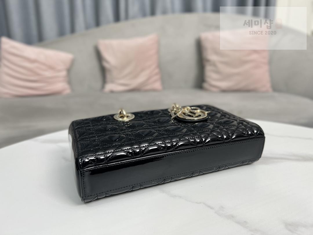 D I O R Dior Lady D-Joy Patent Bag 62번 이미지