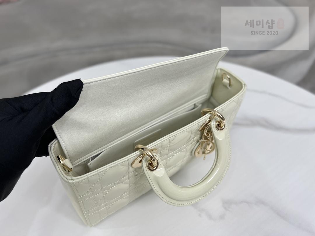D I O R Dior Lady D-Joy Patent Bag 67번 이미지