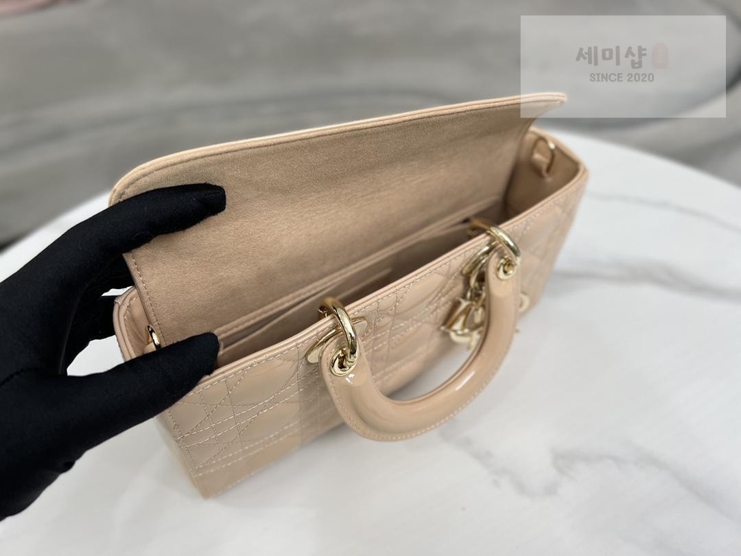 D I O R Dior Lady D-Joy Patent Bag 59번 이미지