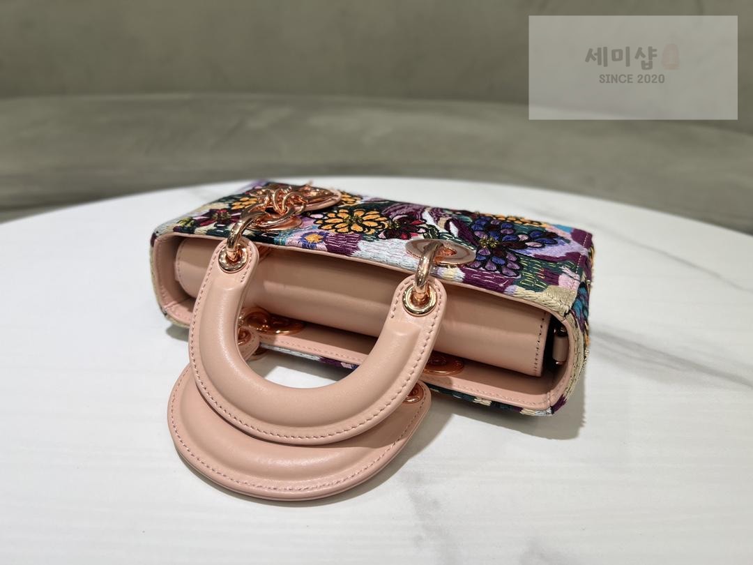 D I O R Dior Lady D - Joy Bag 23번 이미지