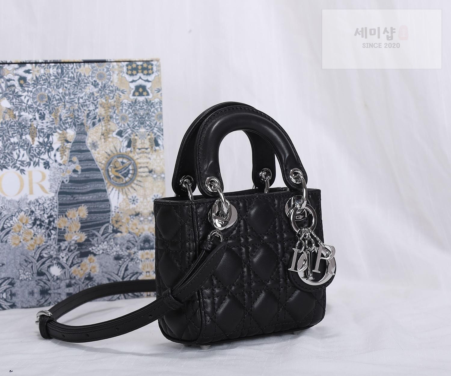 D I O R Dior Lady Micro Bag 3번 이미지