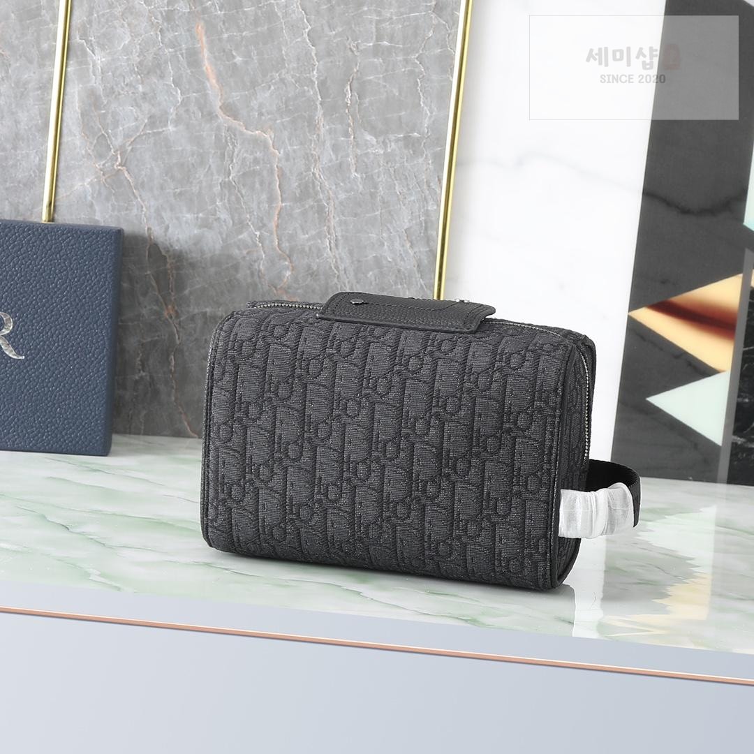 D I O R Dior Lingot Toiletry Bag 2번 이미지
